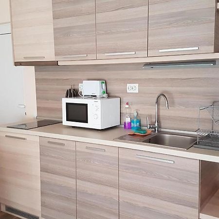 Къщата С Чешмата Leilighet Veliko Tŭrnovo Eksteriør bilde