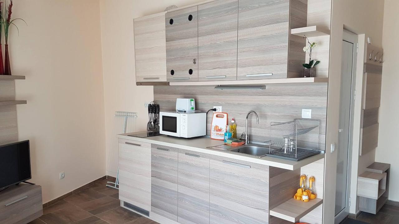 Къщата С Чешмата Leilighet Veliko Tŭrnovo Eksteriør bilde